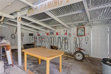 Nestled on approximately 1.6 acres in Homosassa, this charming - photo 33