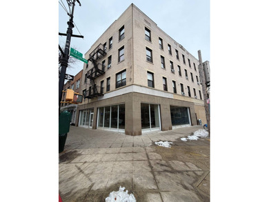 12-Family (8 Stabilized / 4 Free Market) + Large Storefront - - photo 1