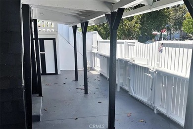 This property is located along Venice Blvd and features 5 units - photo 12