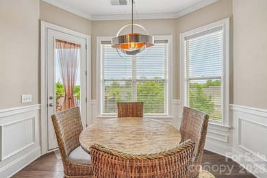 Price Reduced! Discover the perfect blend of comfort, elegance - photo 14
