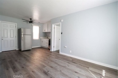 This property is located along Venice Blvd and features 5 units - photo 16