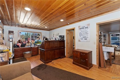 PRIME COMMERCIAL OPPORTUNITY IN BIG BEAR LAKE! Three commercial - photo 19