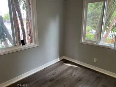 This property is located along Venice Blvd and features 5 units - photo 22