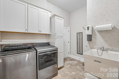 Price Reduced! Discover the perfect blend of comfort, elegance - photo 26