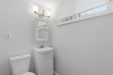 Welcome to 26 Woodchuck Lane in Setauket, located in the highly - photo 26