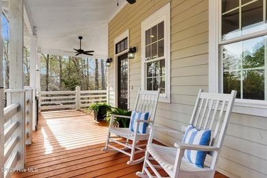 Welcome to this stunning Oriental retreat where coastal charm - photo 8