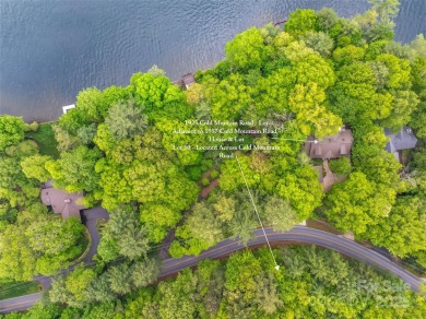 Lake Acreage For Sale in Lake Toxaway, North Carolina