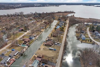 Fantastic Chain O'Lakes waterfront lot with 60 feet of water - photo 8