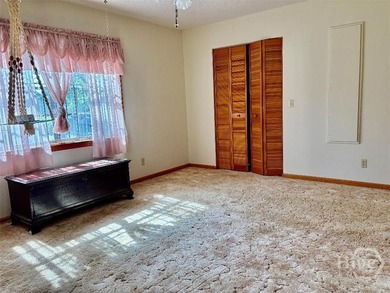 Over 2,500 sq feet on the island at a fantastic price. The - photo 25
