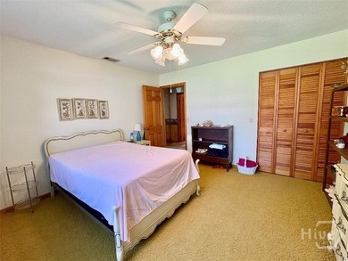 Over 2,500 sq feet on the island at a fantastic price. The - photo 28