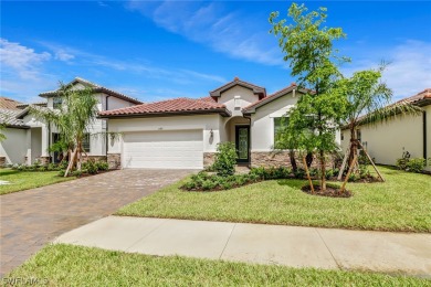 Lakes at Gateway Golf & Country Club  Home For Sale in Fort Myers Florida
