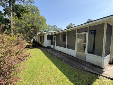 Over 2,500 sq feet on the island at a fantastic price. The - photo 34