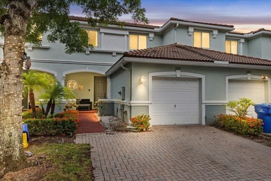 Discover effortless living in the gated community of Thousand - photo 4