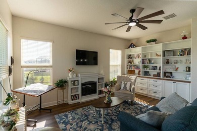 *** JUST RECENTLY REDUCED***Resort-style living with direct - photo 35
