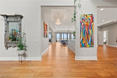 LUXURY RIVERFRONT LIVING. Custom Carlton-Naumann 6,394 Sq. ft - photo 43