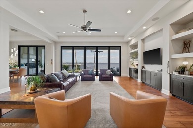 LUXURY RIVERFRONT LIVING. Custom Carlton-Naumann 6,394 Sq. ft - photo 44