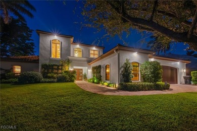 LUXURY RIVERFRONT LIVING. Custom Carlton-Naumann 6,394 Sq. ft - photo 47