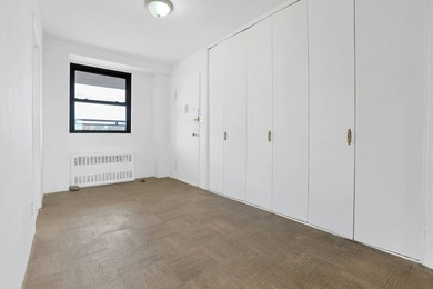 Luxury 1-Bd. Co-op with Balcony, Swimming Pool, Doormen & - photo 8