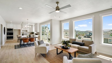 Located outside of City Center and no HOA! This desirable plan - photo 9