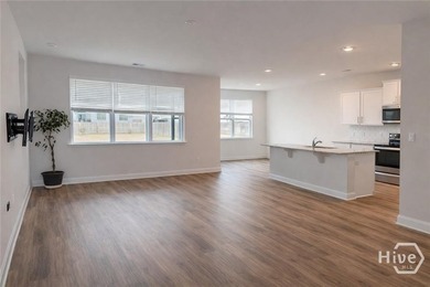 Welcome to 564 Foxtail Drive in Richmond Hill's sought-after - photo 6
