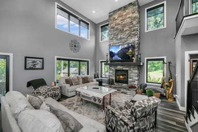 This 5-bedroom, 3.5-bath, 4,600-square-foot 3-year-old home - photo 12