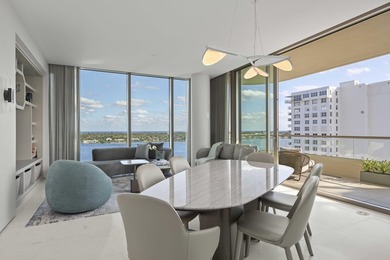 NEW, Turn-key, move-in ready residence with stunning waterfront - photo 3
