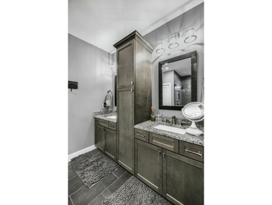 This 5-bedroom, 3.5-bath, 4,600-square-foot 3-year-old home - photo 16