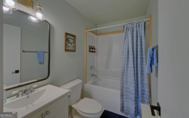 Two for the PRICE of one! 2/2 up, 3/1.5 down, separate entry for - photo 22