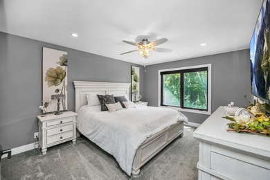 This 5-bedroom, 3.5-bath, 4,600-square-foot 3-year-old home - photo 24
