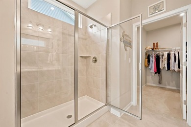 Don't wait too long to see this GEM! Built in 2021, this - photo 34