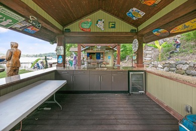 This 5-bedroom, 3.5-bath, 4,600-square-foot 3-year-old home - photo 42