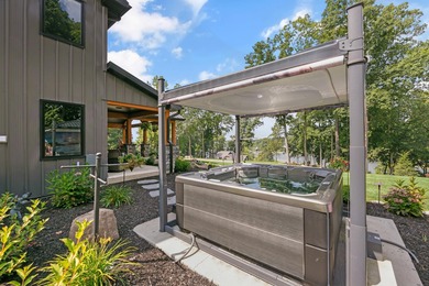 This 5-bedroom, 3.5-bath, 4,600-square-foot 3-year-old home - photo 48