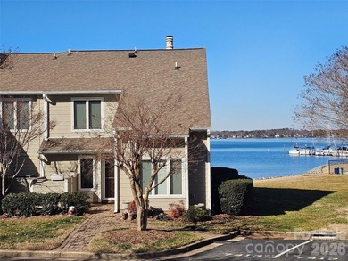 Lake Norman Townhome/Townhouse For Sale in Cornelius North Carolina