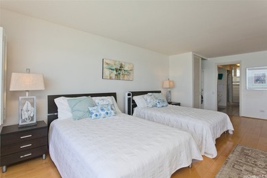 Rare and highly desirable high-floor *02* stack at Colony - photo 11