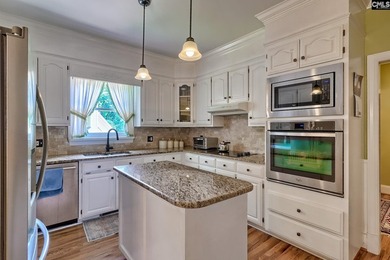 Professional photos coming next week.This custom-built all brick - photo 12