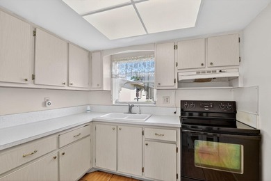 Charming 2 bedroom, 1 bathroom villa in the desirable Dudley - photo 16