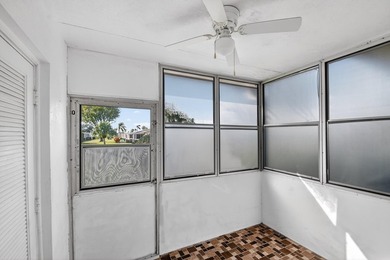 Charming 2 bedroom, 1 bathroom villa in the desirable Dudley - photo 28