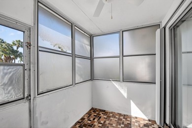 Charming 2 bedroom, 1 bathroom villa in the desirable Dudley - photo 29