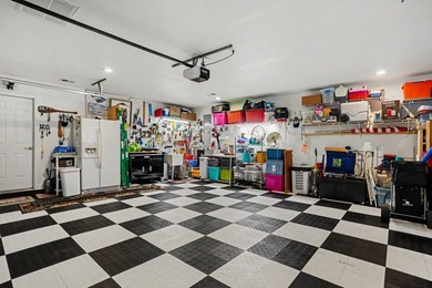 Located in the gated St. David's Township section of Windsor - photo 31