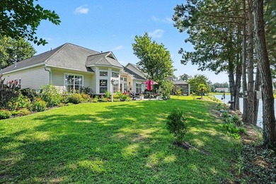 Located in the gated St. David's Township section of Windsor - photo 35