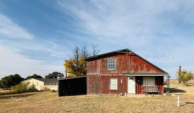 Lake Meredith Home For Sale in Fritch Texas
