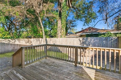 This stunning Victorian home is a must-see in Historic Downtown - photo 3