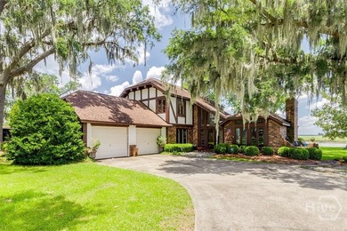 Perched on the bluff overlooking the Ogeechee River, 179 - photo 5