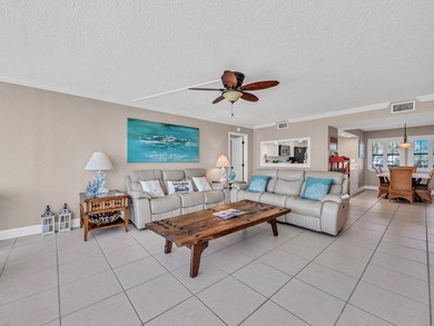Breathtaking views from every room. Directly on the beach this - photo 25