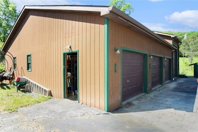 17.8 Acres + Multiple Dwellings + Exceptional Amenities! A rare - photo 6