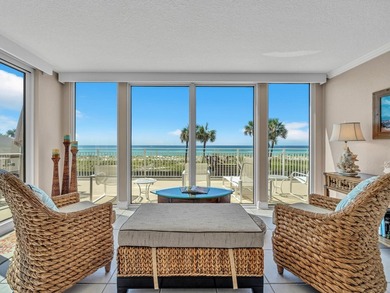Breathtaking views from every room. Directly on the beach this - photo 27