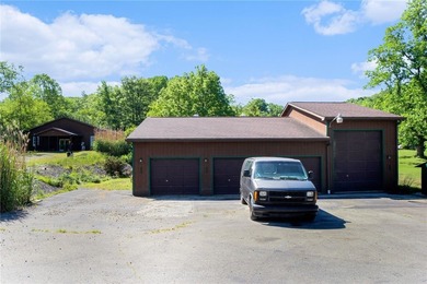 17.8 Acres + Multiple Dwellings + Exceptional Amenities! A rare - photo 7