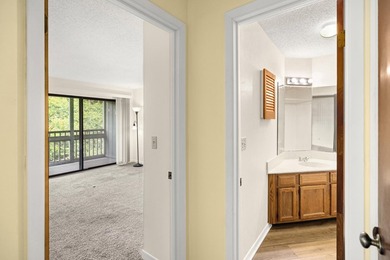Welcome to this inviting second-floor 1-bedroom, 1-bath condo in - photo 29