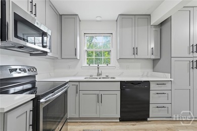 Welcome to 2326 Lorraine Drive! This beautifully updated - photo 9
