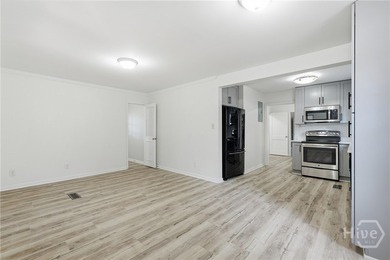 Welcome to 2326 Lorraine Drive! This beautifully updated - photo 10